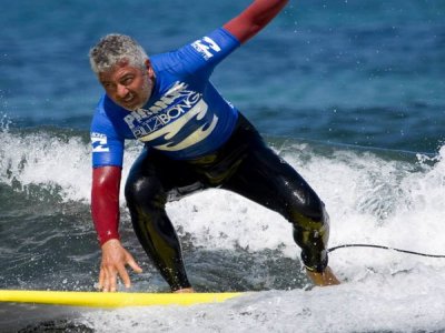 Quitar la parafina del neopreno