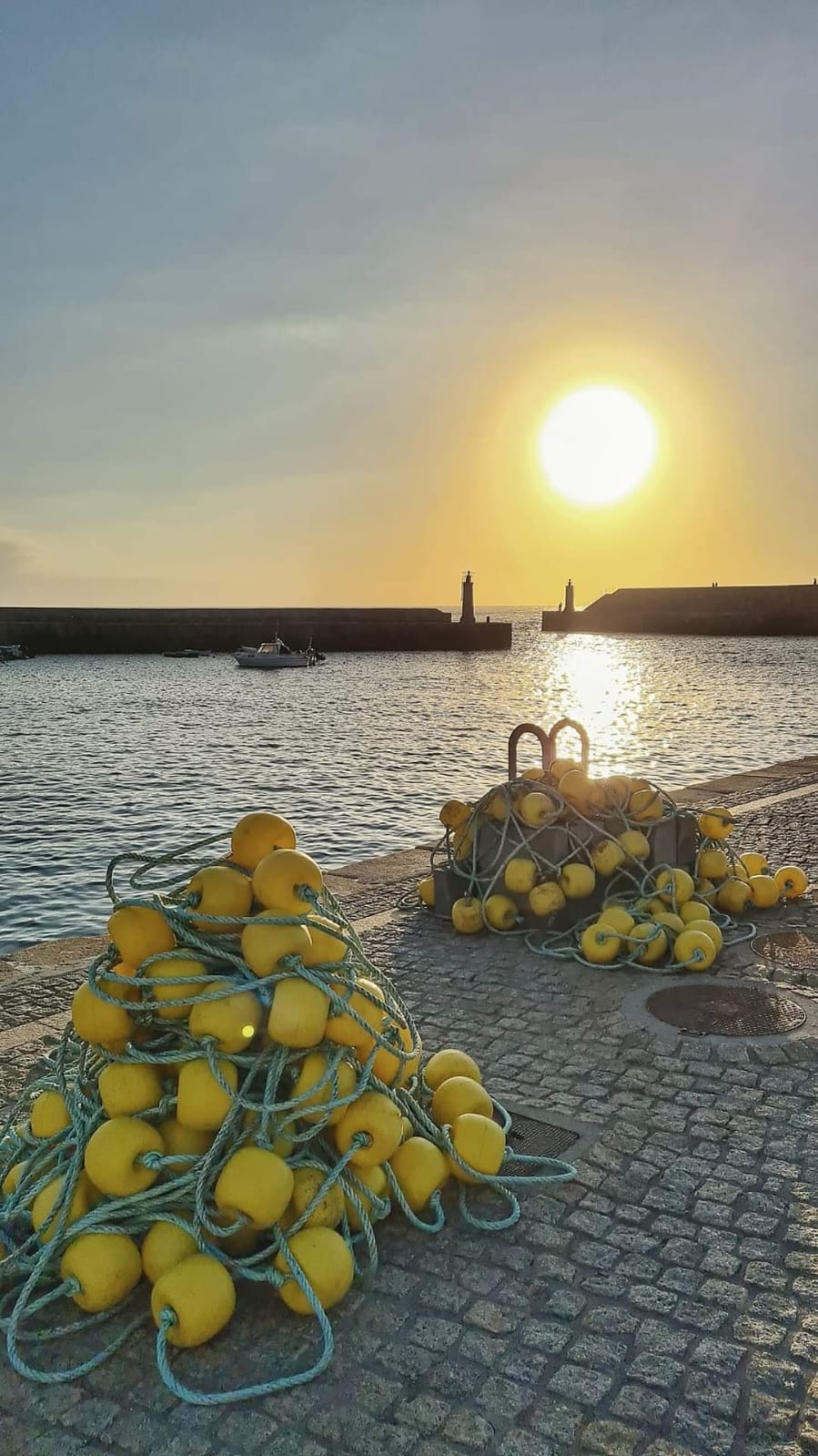 Atardecer desde el muelle de Tapia