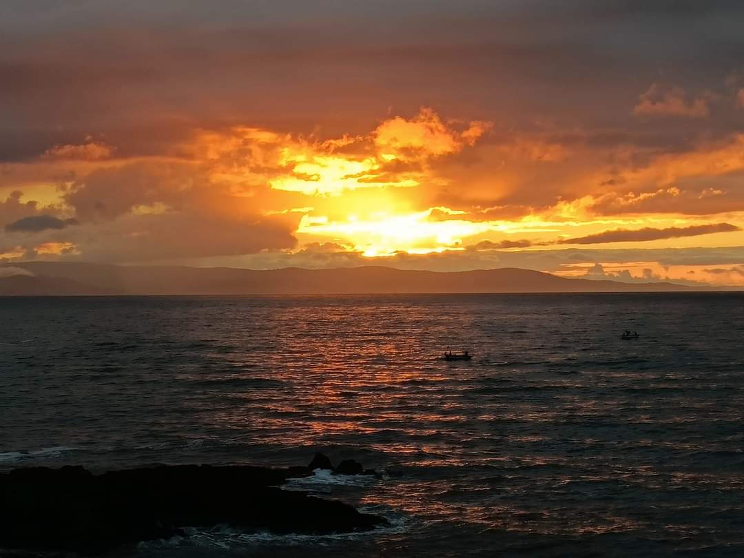 Atardecer en el horizonte