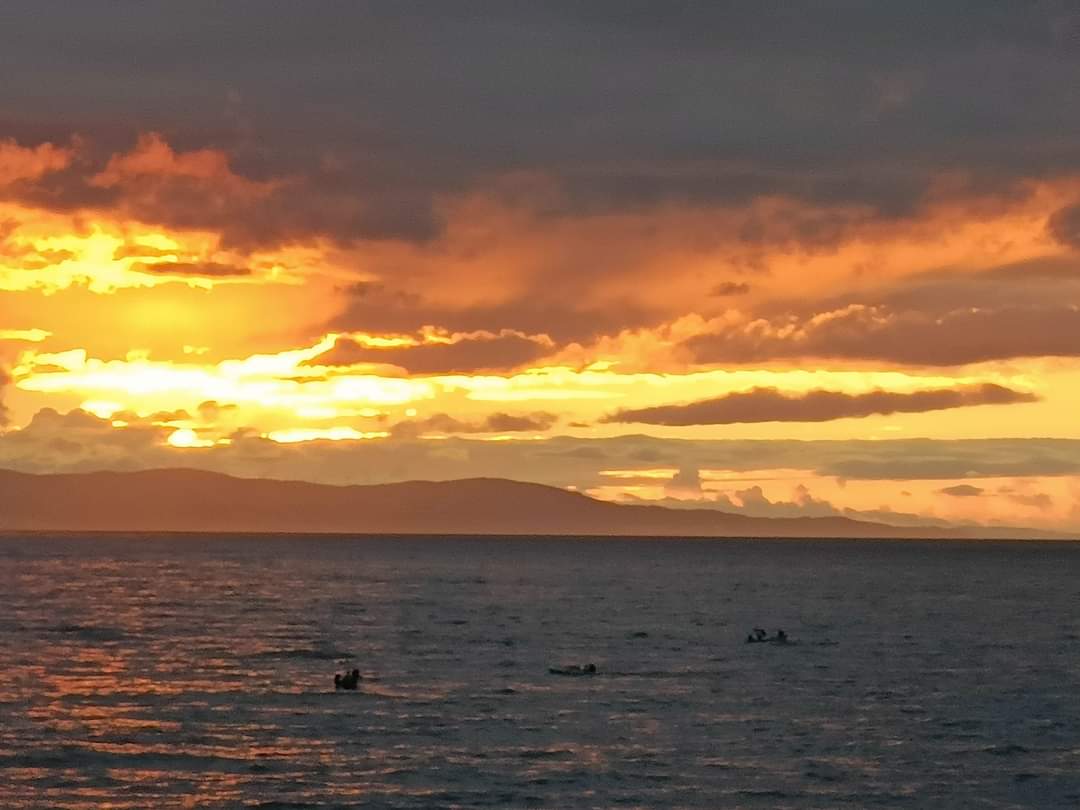 Atardecer en el horizonte