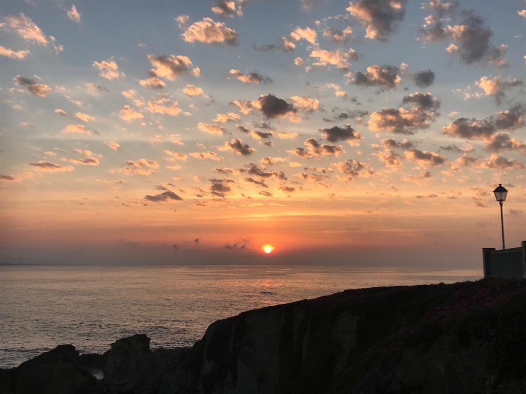 Atardecer en el horizonte