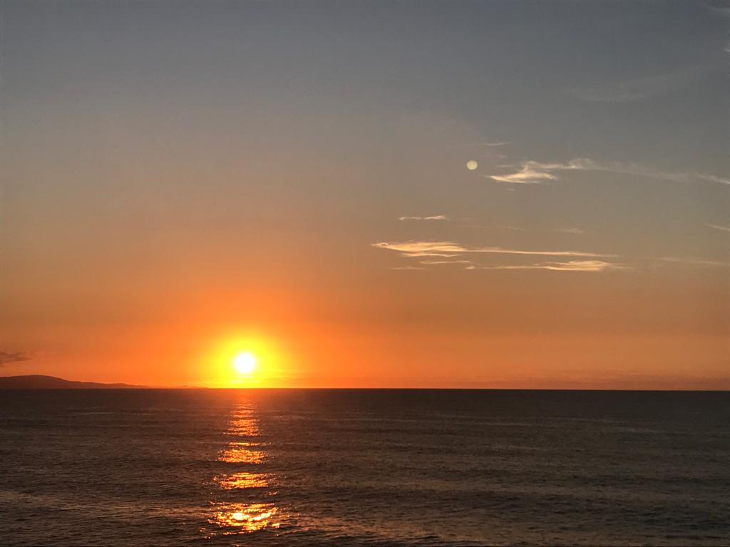 Atardecer en el horizonte