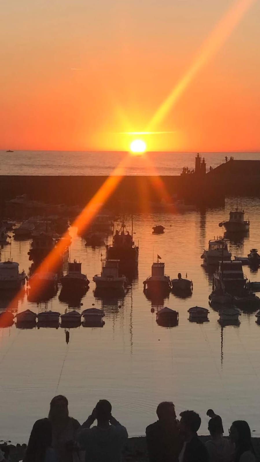 Atardecer muelle de Tapia