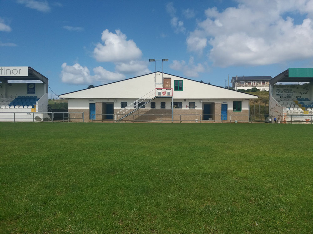 Campo de Fútbol A Xungueria en Tapia de Casariego