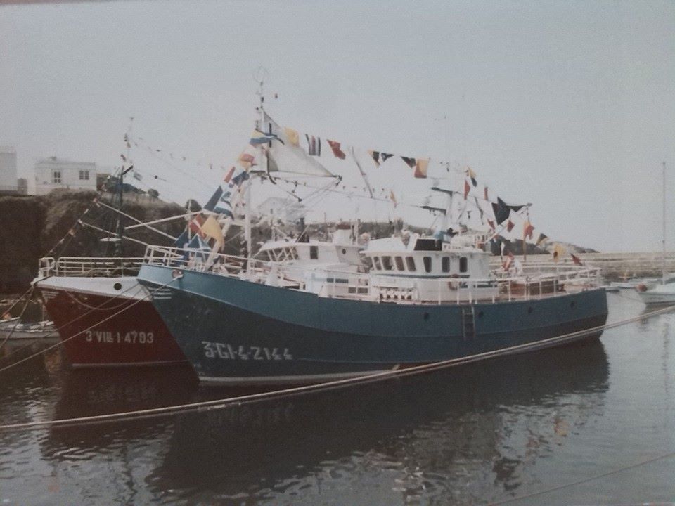 Barcos Villa San Nicolas y Ramón Estefanía