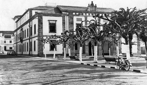 Instituto Tapia de Casariego