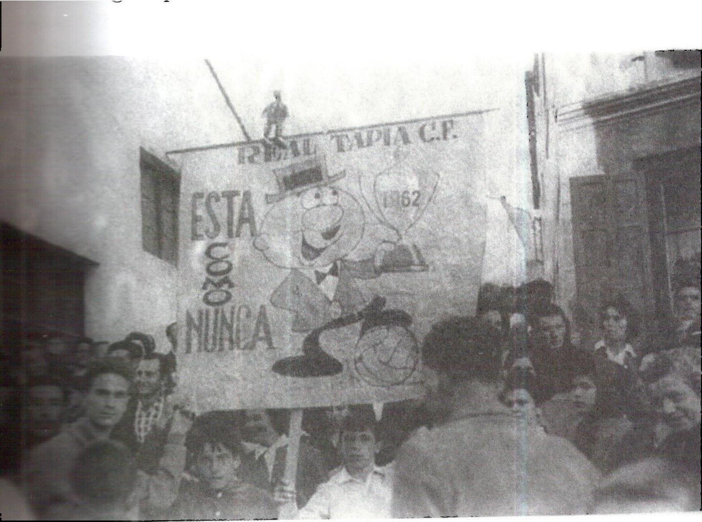 Grupo de aficionados del Real Tapia C.F.