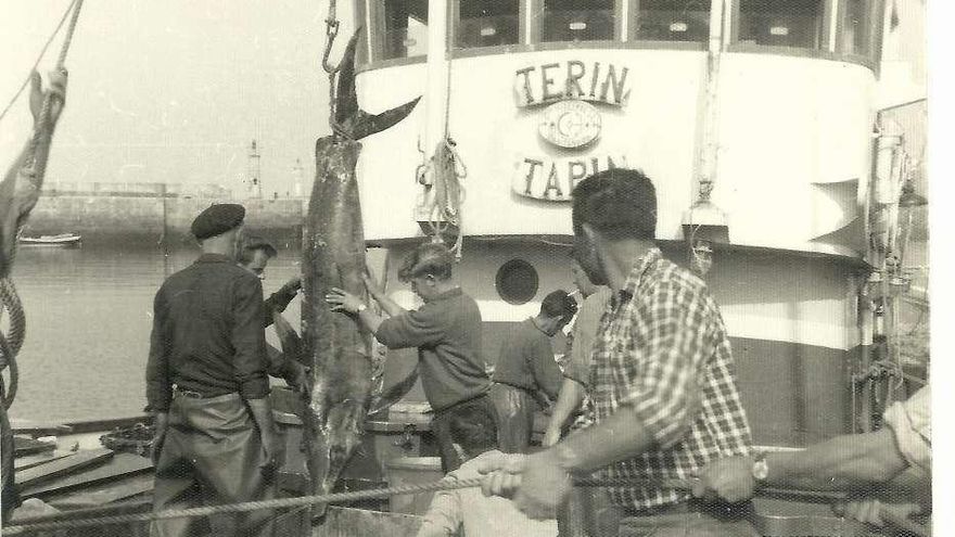 Barco Terín Tapia de Casariego