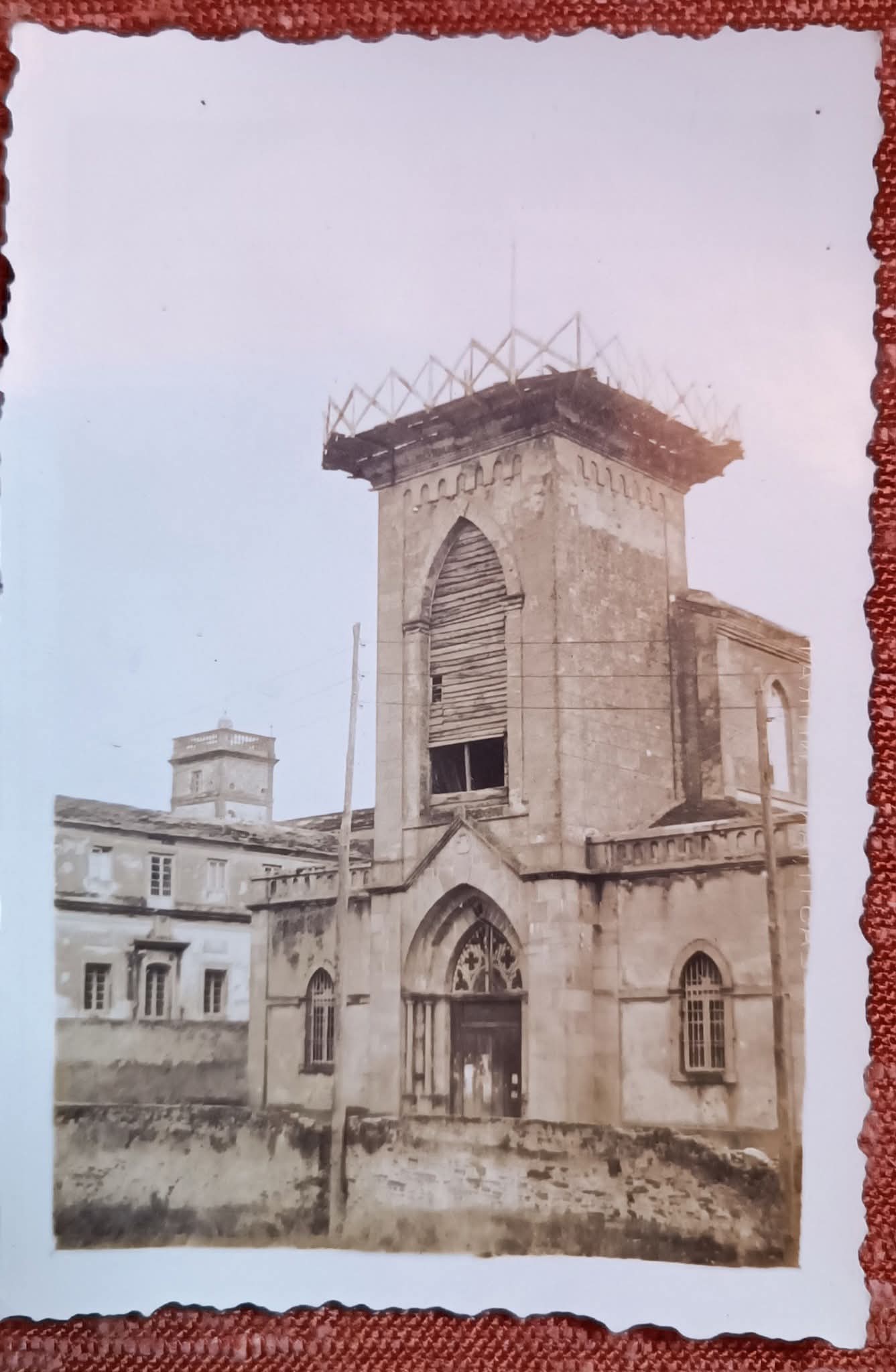 Construcción iglesia San Esteban Tapia de Casariego