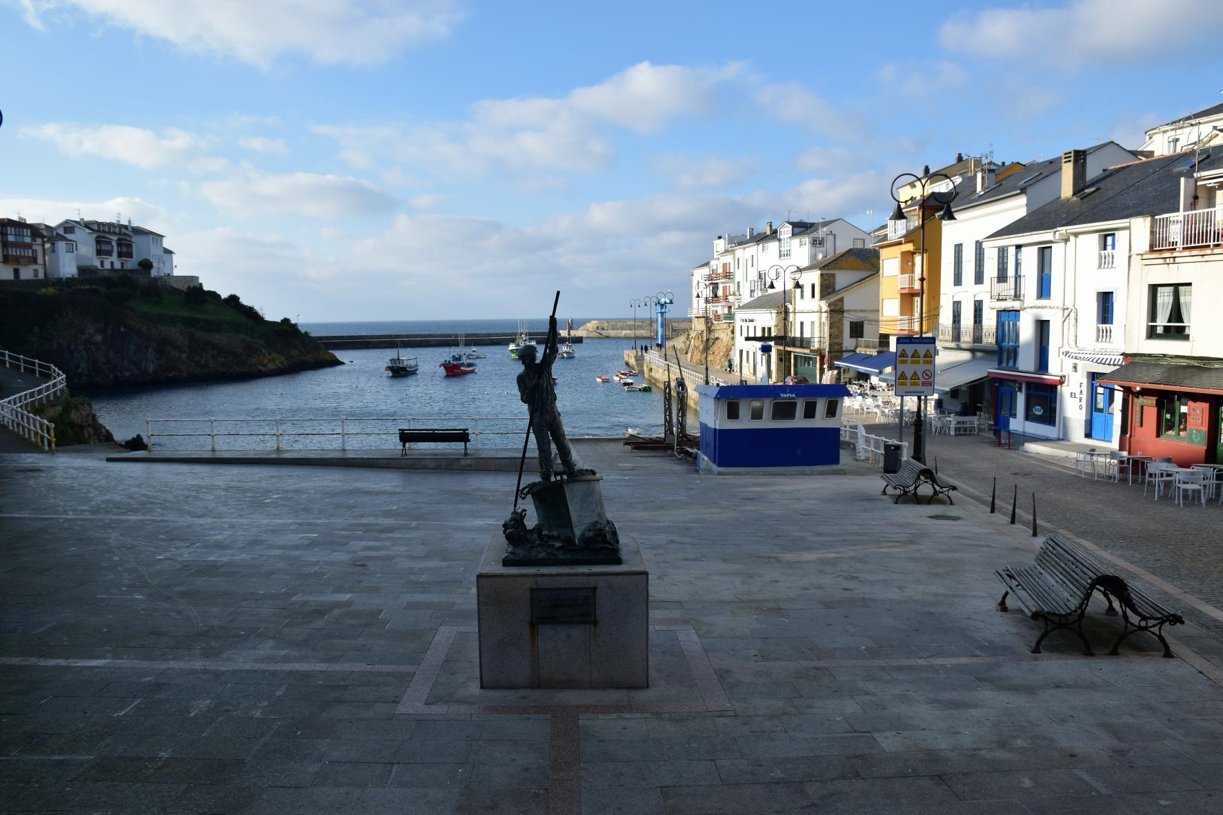 Homenaje a los marineros